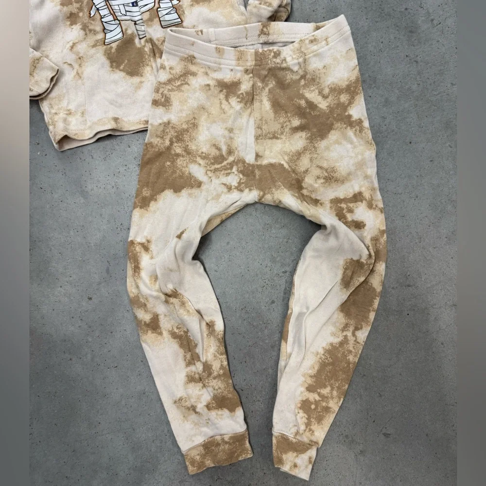GAP Star Wars R2-D2 Tie-Dye Pajama Set – Size 4 Years